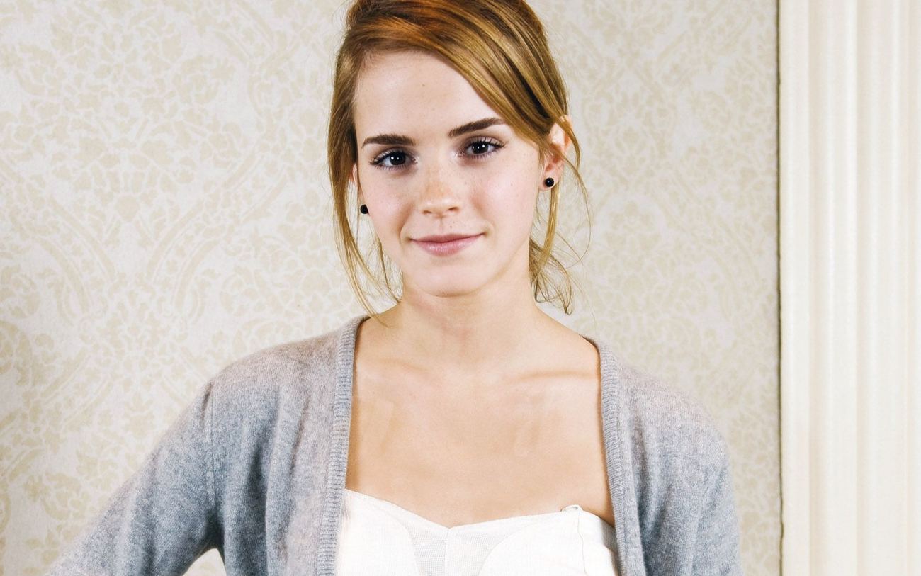 Emma Watson Teen Actress Wallpaper